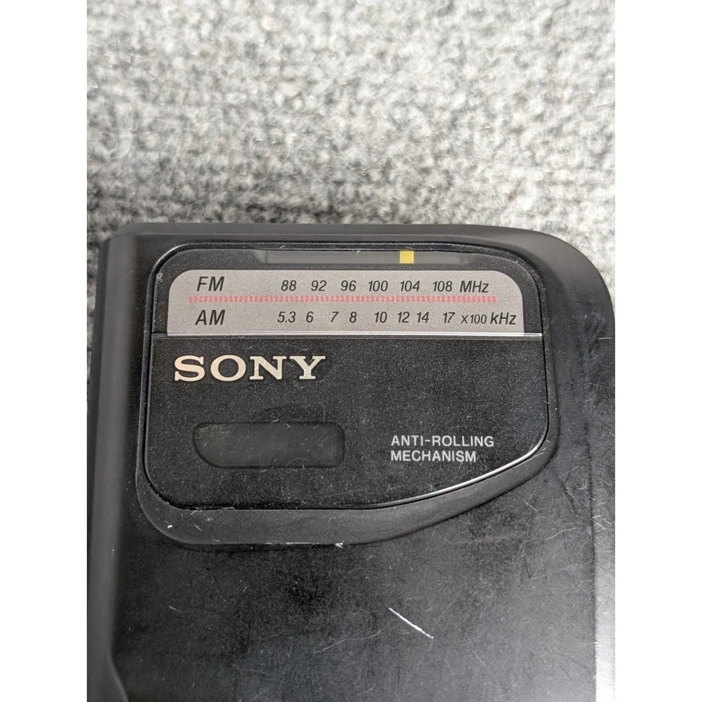 Sony Walkman FM/AM WM-FX103 Radio Cassette Player Mega Base Anti-Rolling Black - Picture 4 of 12